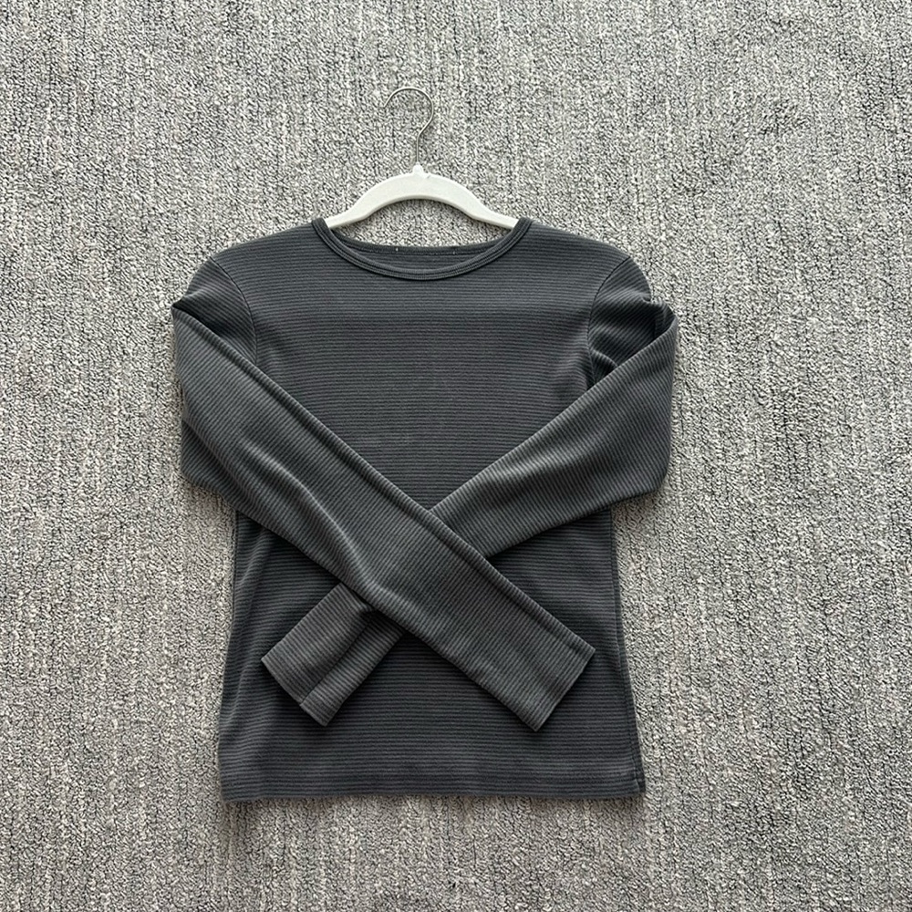 brandy melville long sleeve